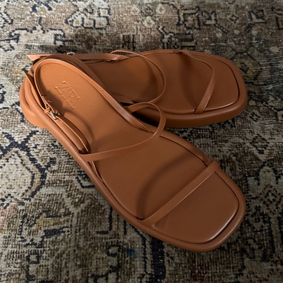 ZARA Flat Platform Strappy Leather Sandals Camel Sz 40/9.5 Chic Minimalist 90s - Picture 5 of 14